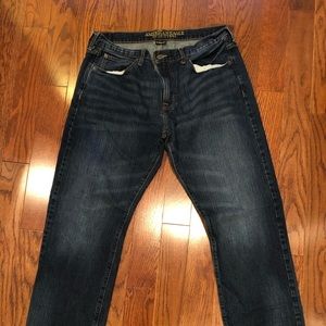American Eagle men’s jeans